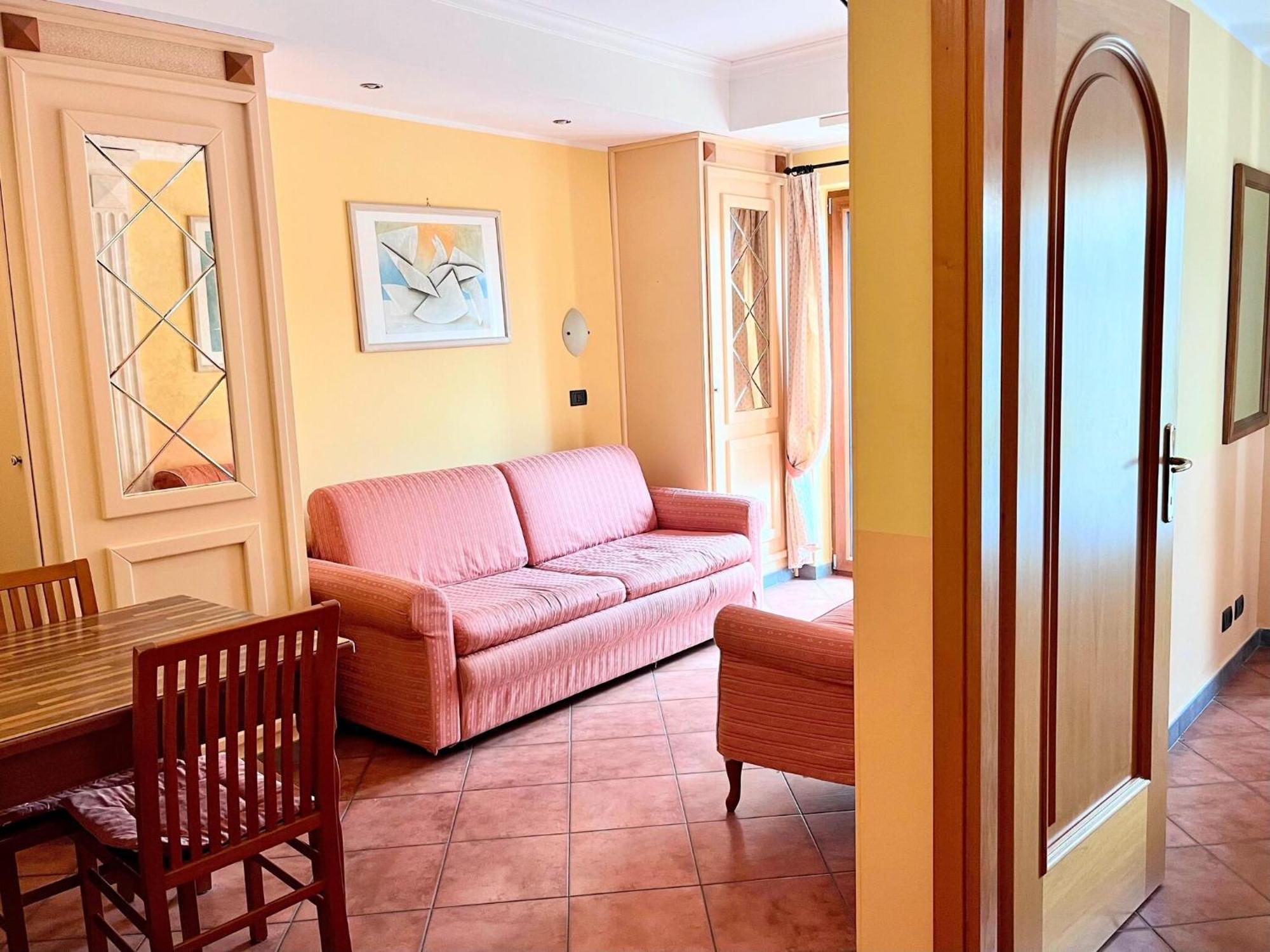 Casa vacanze With 4 And Garden, Cleaning Included