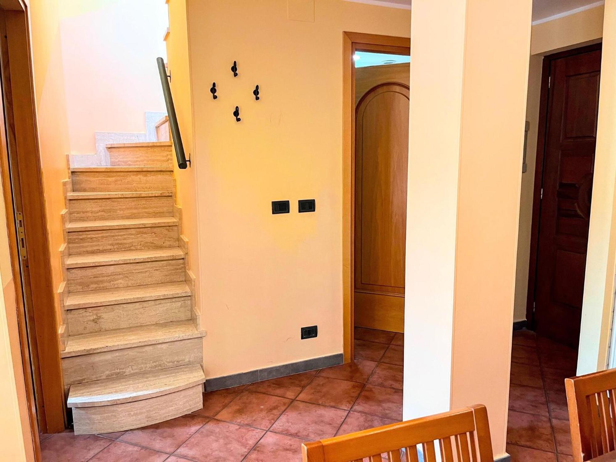 With 4 And Garden, Cleaning Included Casa vacanze Roma